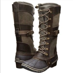 Sorel Carly Conquest Boots Army Green